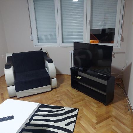 Rajna Apartment Пирот Екстериор снимка