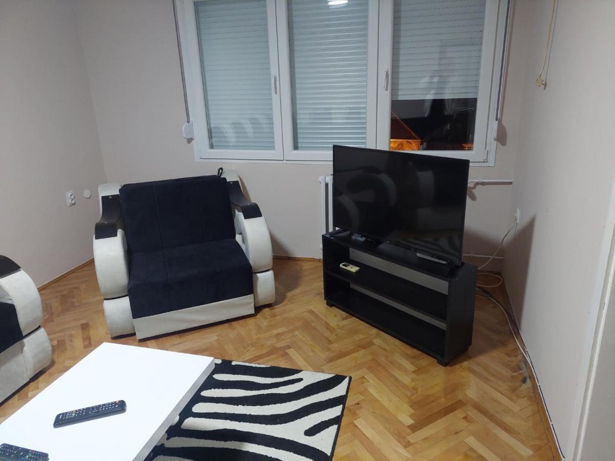 Rajna Apartment Пирот Екстериор снимка